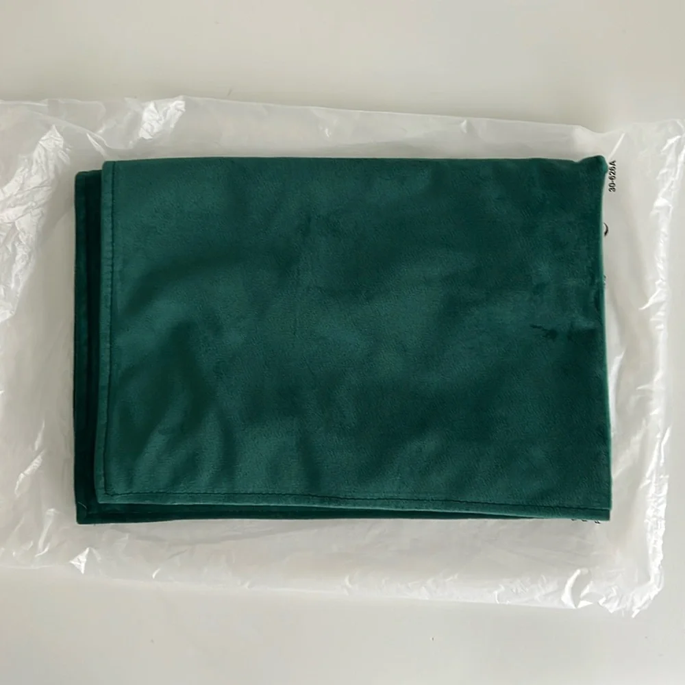NEW Christmas Dark Green Velvet Throw Pillow Cover